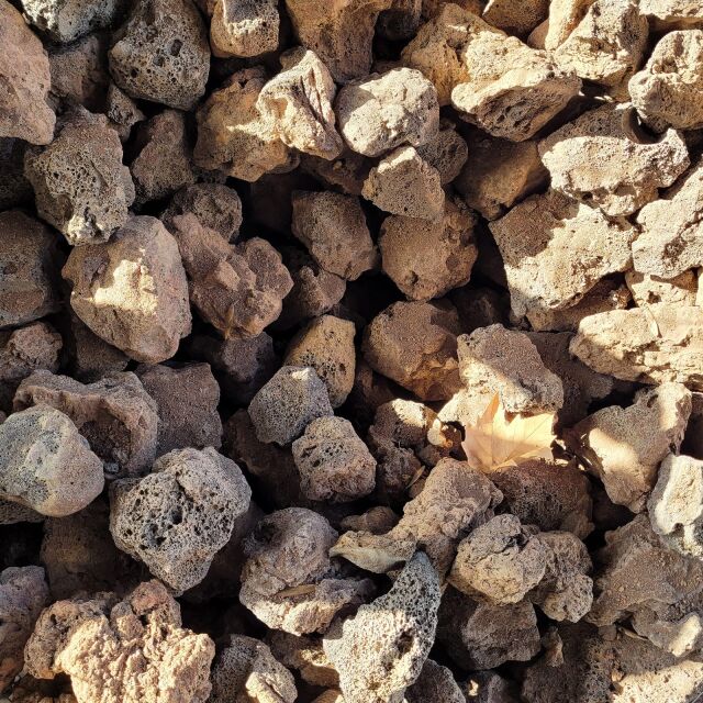 WIO - Stones - Bam Lava Stone