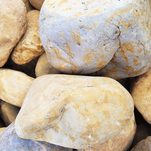 WIO - Stones - Bumblebee Boulder